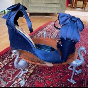 TEVOLIO Midnight Navy Satin Bow Wedge Heel Ankle Strap Women’s Shoe Sz 7…